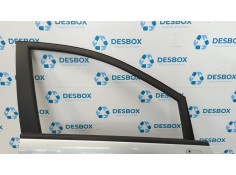 Recambio de puerta delantera derecha para ssangyong rodius xdi deluxe 4wd referencia OEM IAM    2