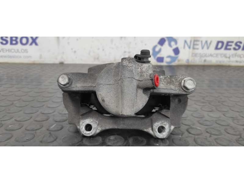 Recambio de pinza de freno delantera derecha para ford ka (ccu) titanium referencia OEM IAM Z0H48/20  