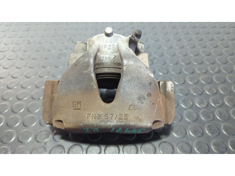 Recambio de pinza de freno delantera izquierda para opel zafira a blue line referencia OEM IAM 9823IP22  