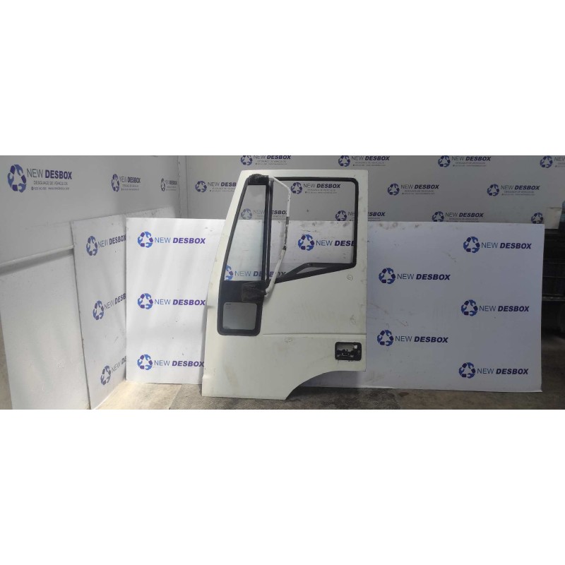 Recambio de puerta delantera izquierda para iveco supercargo (ml) 5.9 diesel referencia OEM IAM   