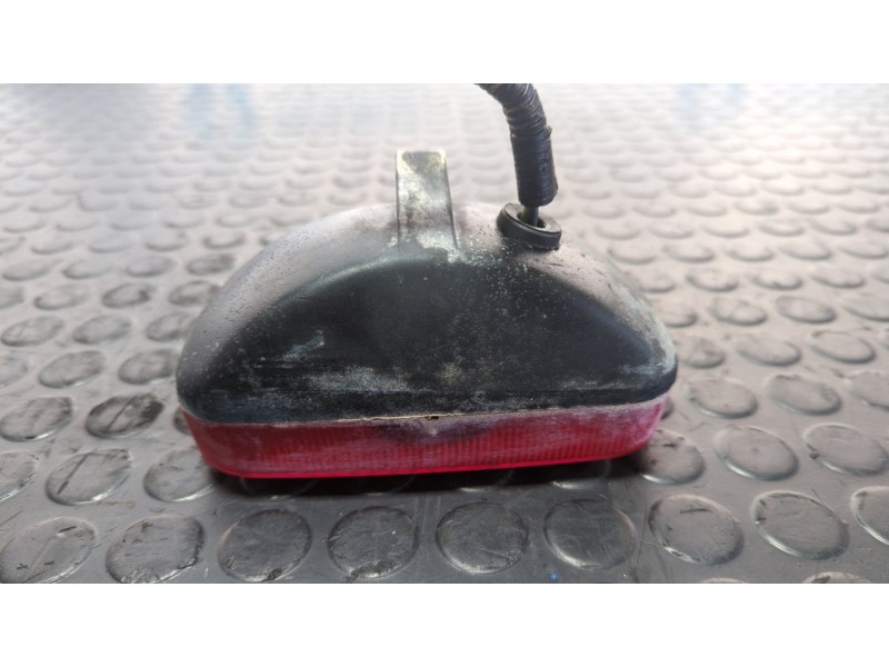 Recambio de piloto trasero izquierdo paragolpes para ford explorer 4.0 v6 cat referencia OEM IAM F003801  