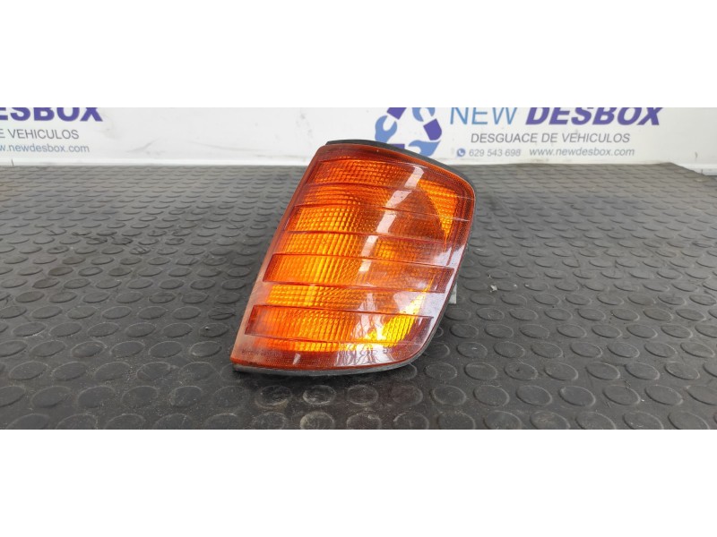 Recambio de piloto delantero izquierdo para mercedes-benz clase e (w124) berlina 3.0 diesel referencia OEM IAM P251  