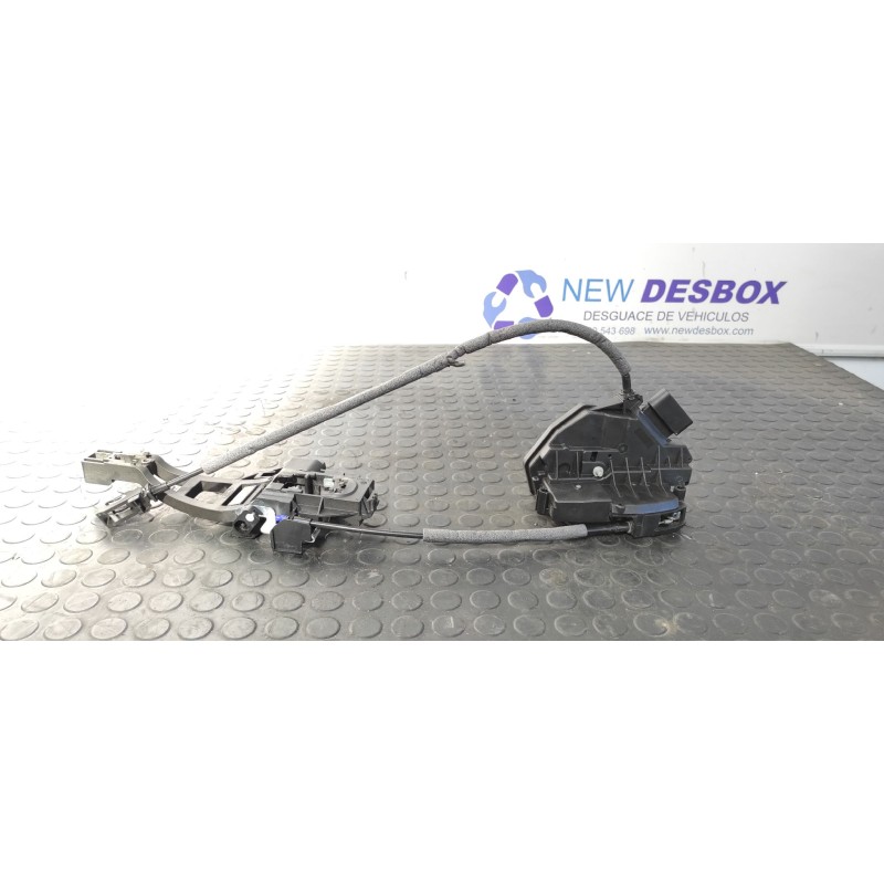 Recambio de cerradura puerta delantera derecha para ford focus turn. titanium referencia OEM IAM BM5AA21812BH  