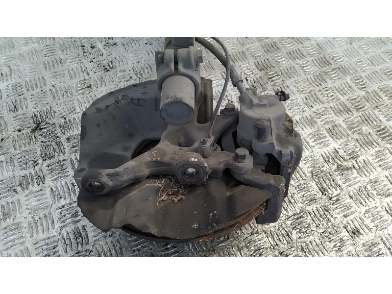 Recambio de mangueta delantera derecha para bmw serie 3 berlina (e46) 2.0 16v diesel cat referencia OEM IAM   