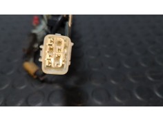 Recambio de cerradura puerta delantera derecha para toyota hilux (kun) double cab 4x4 referencia OEM IAM    2