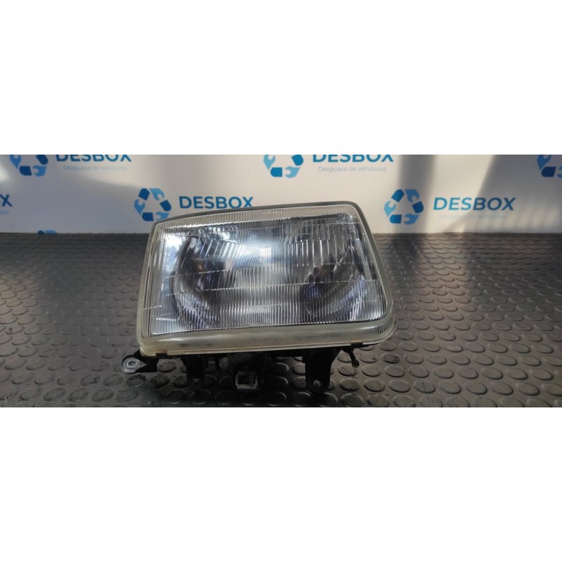 Recambio de faro izquierdo para toyota hilux (kun) double cab 4x4 referencia OEM IAM 11075437  