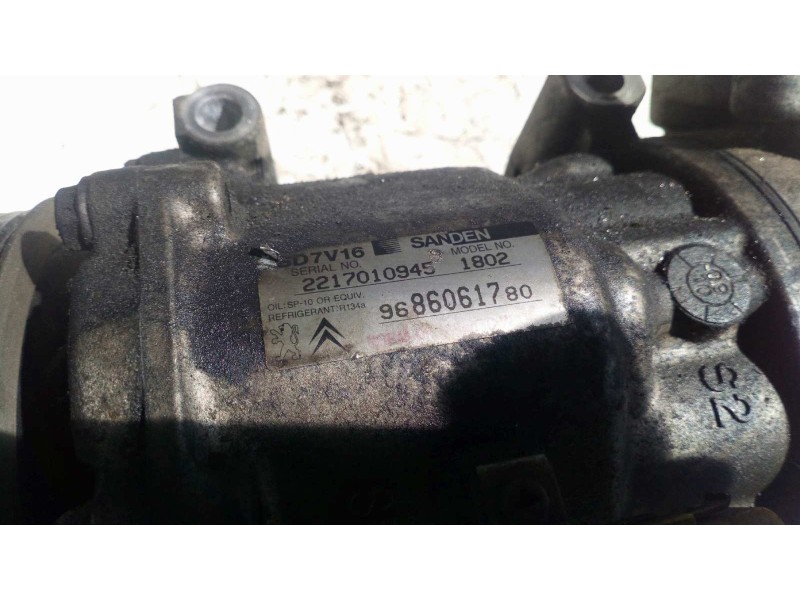 Recambio de compresor aire acondicionado para citroen jumpy hdi 90 27 l1h1 furgón referencia OEM IAM 9686061780  