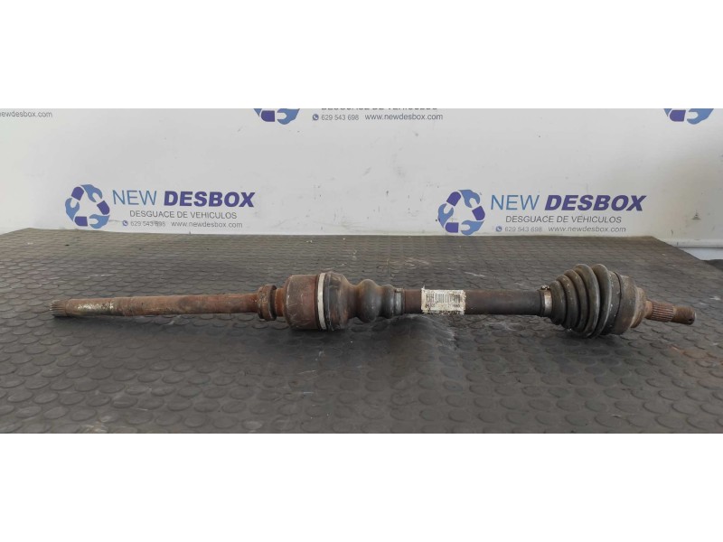 Recambio de transmision delantera derecha para citroen c4 berlina 1.6 16v hdi fap referencia OEM IAM 9637117880  