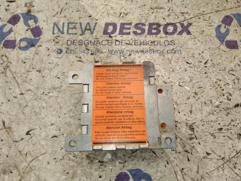 Recambio de centralita airbag para mercedes-benz clase c (w202) berlina 250 diesel (202.125) referencia OEM IAM 0008207926  
