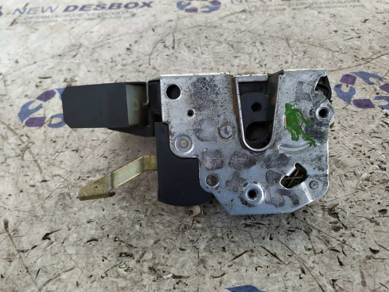 Recambio de cerradura puerta delantera izquierda para bmw serie 5 berlina (e34) 3.5 cat referencia OEM IAM 67118353012  