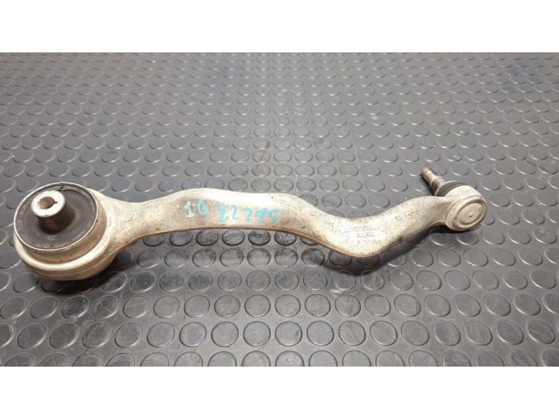 Recambio de brazo izquierdo inferior delantero para bmw serie 3 lim. (f30) 318d advantage referencia OEM IAM 11817315  