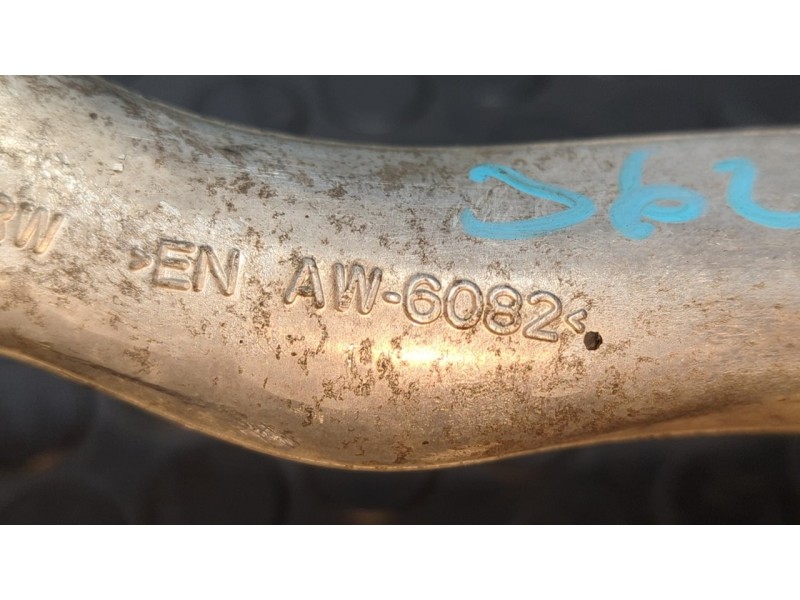 Recambio de brazo izquierdo inferior delantero para bmw serie 3 lim. (f30) 318d advantage referencia OEM IAM 11817315  