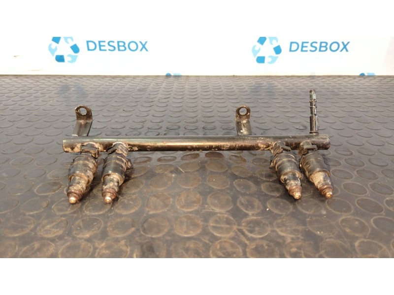 Recambio de rampa inyectora para jeep gr.cherokee (zj)/(z) 5.2 v8 cat referencia OEM IAM 53030597  