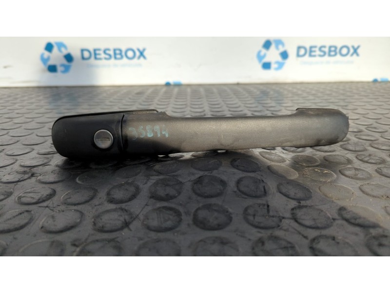 Recambio de maneta delantera izquierda para mercedes-benz sprinter (w901,w904) caja cerr. 412 d (904.462-463) techo elevado refe