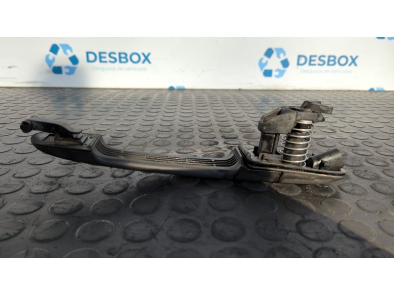 Recambio de maneta delantera izquierda para mercedes-benz sprinter (w901,w904) caja cerr. 412 d (904.462-463) techo elevado refe