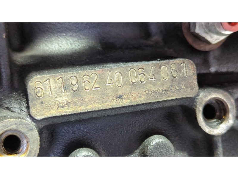 Recambio de motor para mercedes-benz clase c (w203) berlina 200 cdi (203.004) referencia OEM IAM 611962  