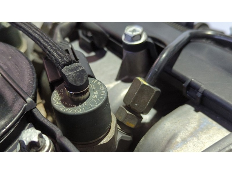 Recambio de motor para mercedes-benz clase c (w203) berlina 200 cdi (203.004) referencia OEM IAM 611962  