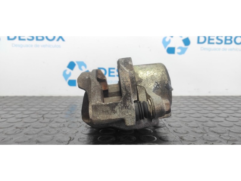 Recambio de pinza de freno delantera derecha para nissan patrol (k/w260) 2.7 turbodiesel referencia OEM IAM 76320064  