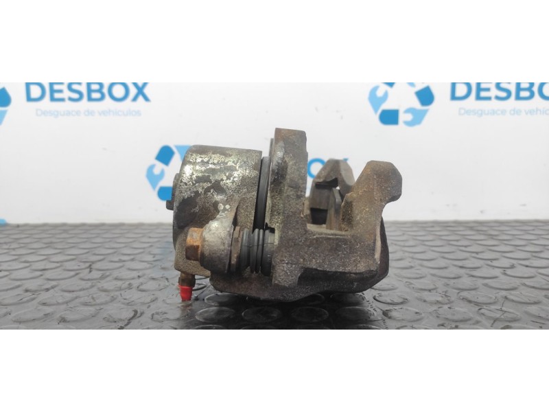 Recambio de pinza de freno delantera derecha para nissan patrol (k/w260) 2.7 turbodiesel referencia OEM IAM 76320064  