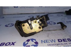 Recambio de cerradura puerta trasera izquierda para toyota rav 4 (a2) 2.0 luna 4x4 (2003) referencia OEM IAM    2