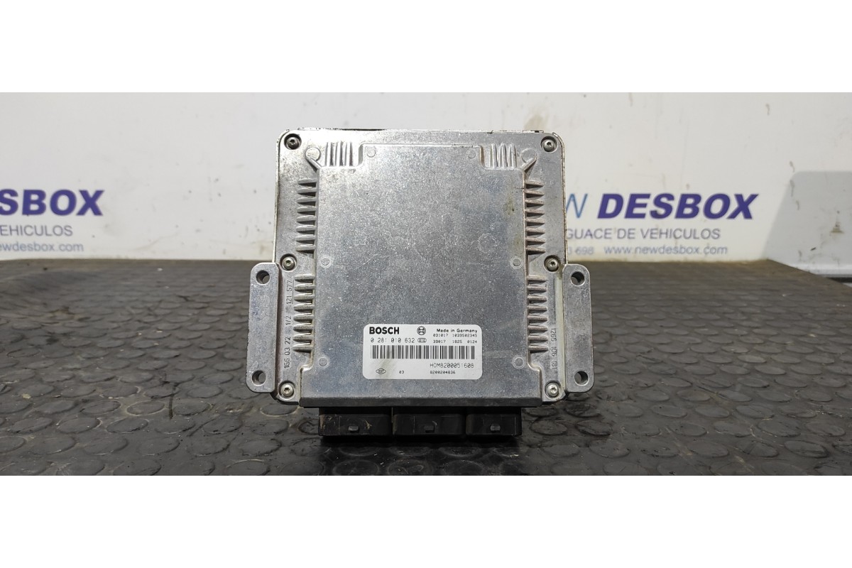 Recambio de centralita motor uce para renault trafic caja cerrada (ab 4.01) doble cabina l1h1 2,7t referencia OEM IAM H0M8200051