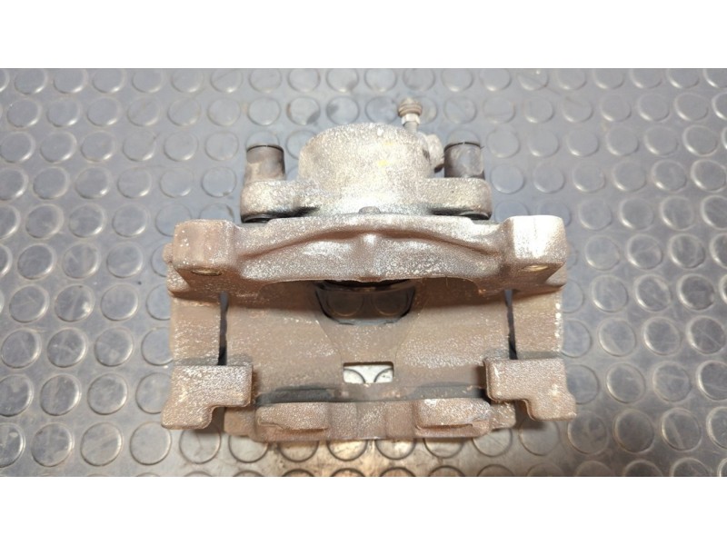 Recambio de pinza de freno delantera derecha para ford mondeo ber. (ca2) titanium referencia OEM IAM ATE746  