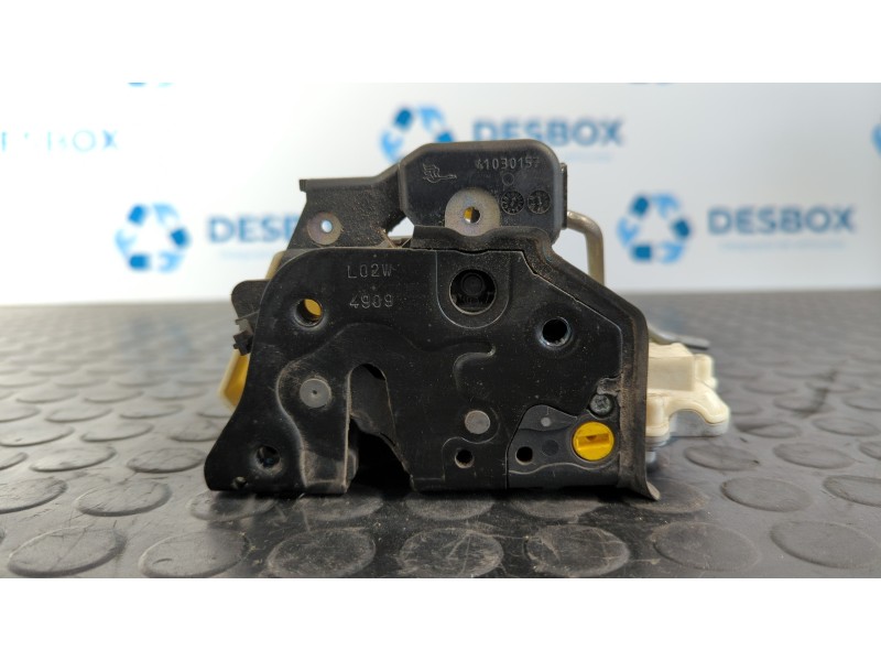 Recambio de cerradura puerta trasera izquierda para audi a3 sportback (8p) 1.6 tdi ambition referencia OEM IAM 4F0839015  