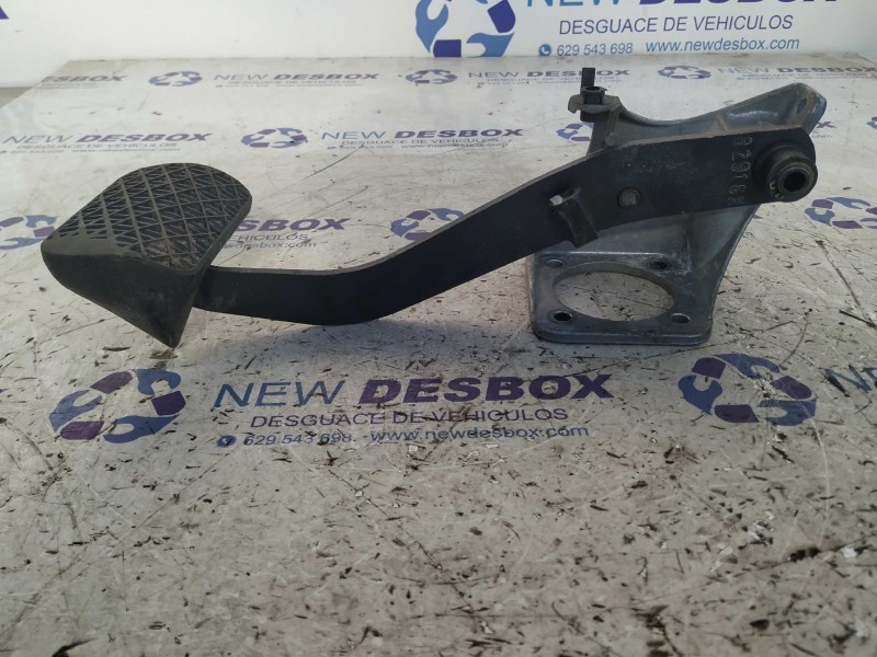 Recambio de pedal freno para mercedes-benz clase e (w124) berlina d 300 (124.130) referencia OEM IAM 1242900519  