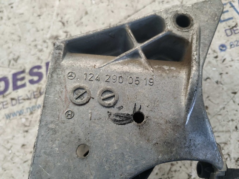 Recambio de pedal freno para mercedes-benz clase e (w124) berlina d 300 (124.130) referencia OEM IAM 1242900519  