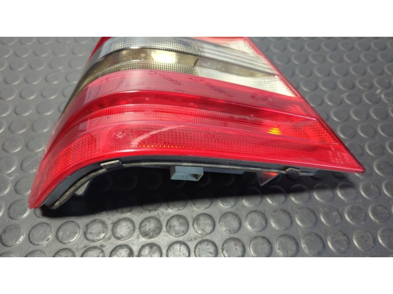 Recambio de piloto trasero izquierdo para mercedes-benz clase c (w202) berlina 250 td (202.128) referencia OEM IAM   