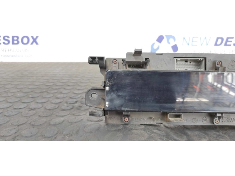 Recambio de cuadro instrumentos para renault scenic ii adventure by coronel tapiocca referencia OEM IAM P8200461294H  
