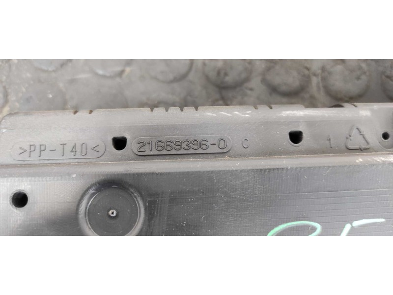 Recambio de cuadro instrumentos para renault scenic ii adventure by coronel tapiocca referencia OEM IAM P8200461294H  