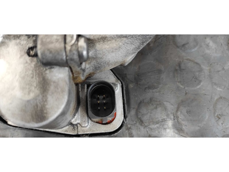 Recambio de caja mariposa para renault scenic ii adventure by coronel tapiocca referencia OEM IAM 8200302798D  