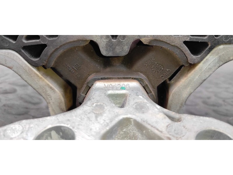 Recambio de soporte motor izquierdo para renault scenic ii adventure by coronel tapiocca referencia OEM IAM 13248551  