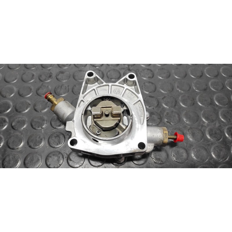 Recambio de depresor freno / bomba vacio para chevrolet captiva 2.0 vcdi lt referencia OEM IAM 9140300214  