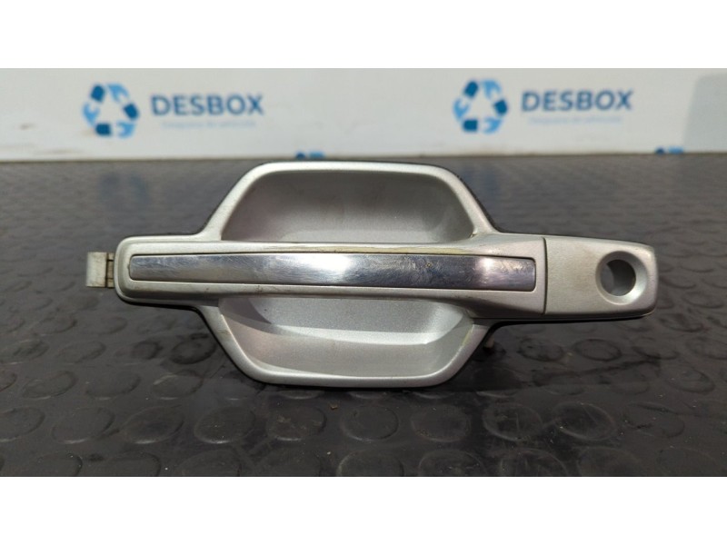 Recambio de maneta delantera derecha para mitsubishi montero (v80/v90) 3.2 di-d intense (3-ptas.) referencia OEM IAM   