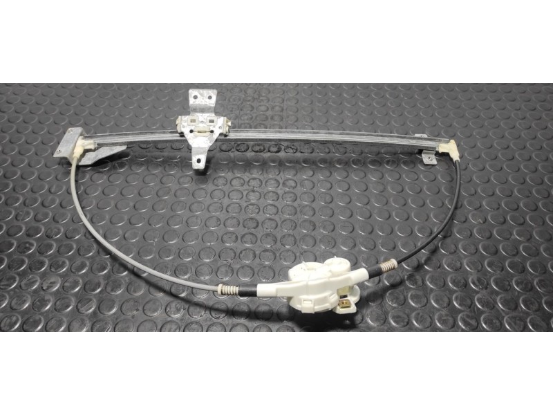 Recambio de elevalunas delantero derecho para mercedes-benz vito (w638) caja cerrada 110 d  (638.074) referencia OEM IAM   