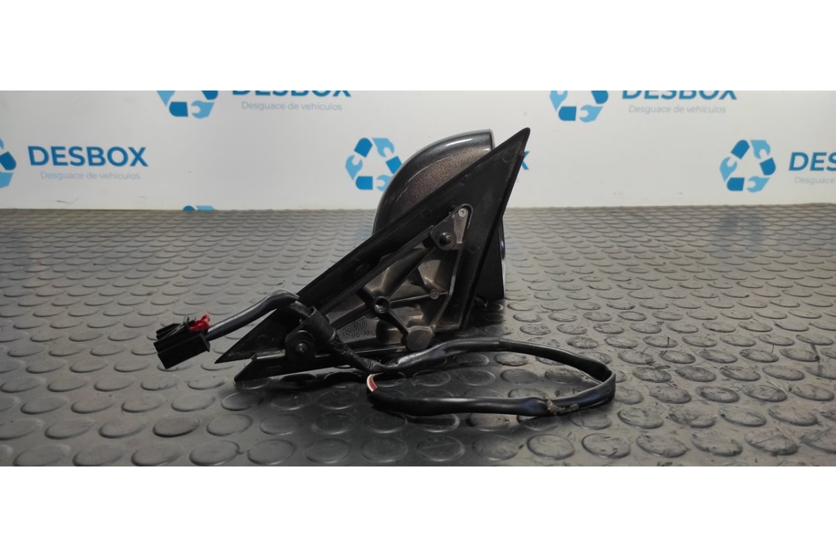 Recambio de retrovisor derecho para audi a3 sportback (8p) 2.0 fsi ambiente referencia OEM IAM 010754  