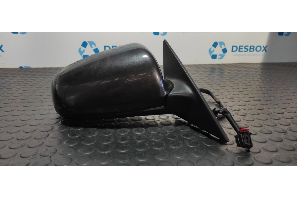 Recambio de retrovisor derecho para audi a3 sportback (8p) 2.0 fsi ambiente referencia OEM IAM 010754  