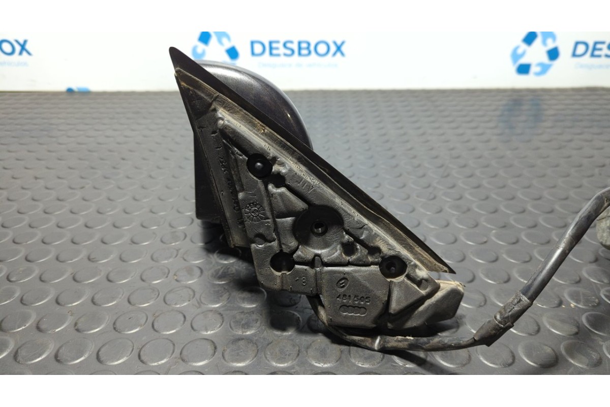 Recambio de retrovisor izquierdo para audi a3 sportback (8p) 2.0 fsi ambiente referencia OEM IAM 010754  