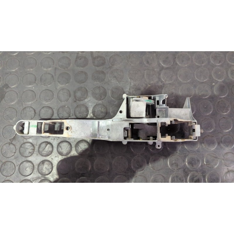 Recambio de maneta trasera izquierda para peugeot 308 confort referencia OEM IAM 9680188680  