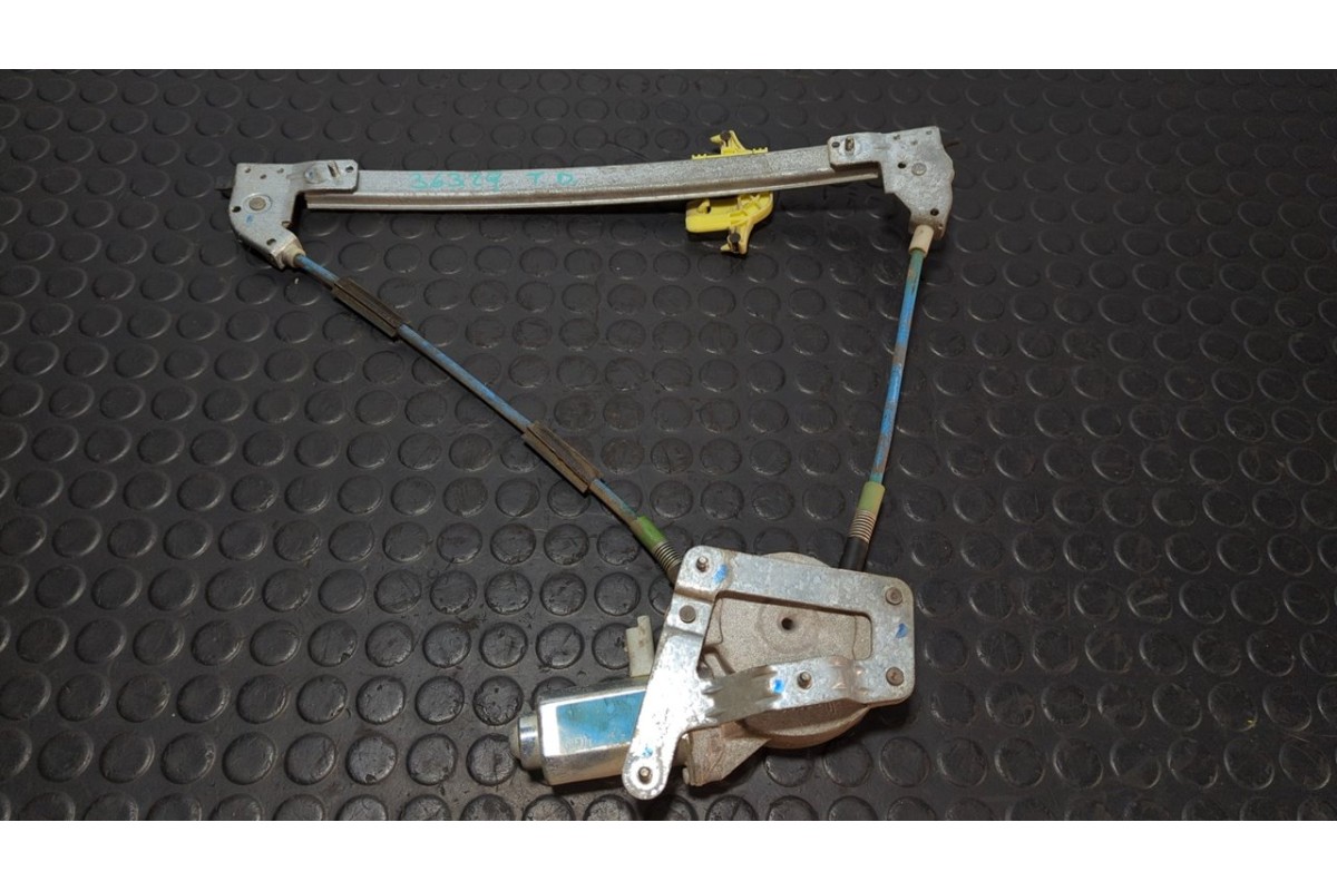 Recambio de elevalunas trasero derecho para citroen xsara picasso 2.0 hdi exclusive plus referencia OEM IAM 9637090880  