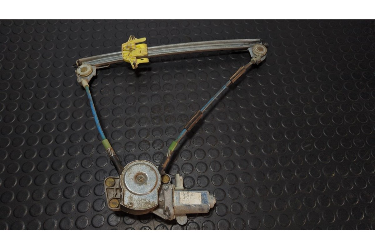 Recambio de elevalunas trasero derecho para citroen xsara picasso 2.0 hdi exclusive plus referencia OEM IAM 9637090880  