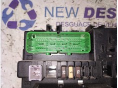 Recambio de caja reles / fusibles para opel astra h ber. 1.6 16v referencia OEM IAM 13206762   2