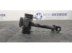 Recambio de retenedor puerta derecha para citroen c4 berlina collection referencia OEM IAM B51AVD  