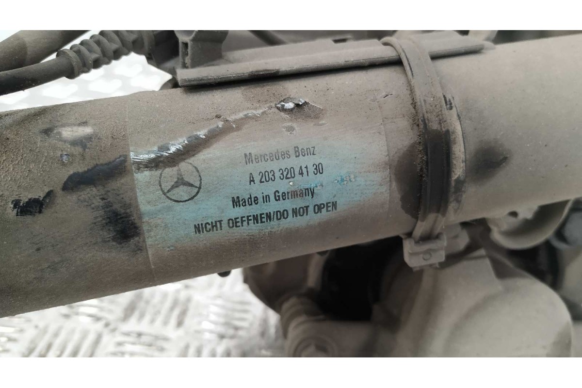 Recambio de mangueta delantera izquierda para mercedes-benz clase clc (cl203) clc 220 cdi (la) (203.708) referencia OEM IAM 2040