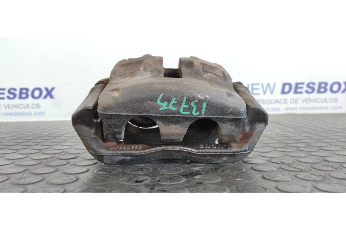 Recambio de pinza de freno delantera izquierda para land rover discovery (lt) 2.5 turbodiesel referencia OEM IAM CN120654  