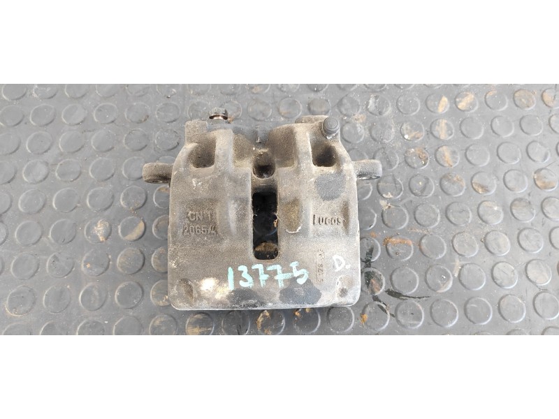 Recambio de pinza de freno delantera derecha para land rover discovery (lt) 2.5 turbodiesel referencia OEM IAM CN120654  