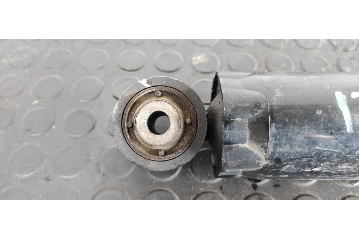 Recambio de amortiguador delantero derecho para land rover discovery (lt) 2.5 turbodiesel referencia OEM IAM RNB103532  