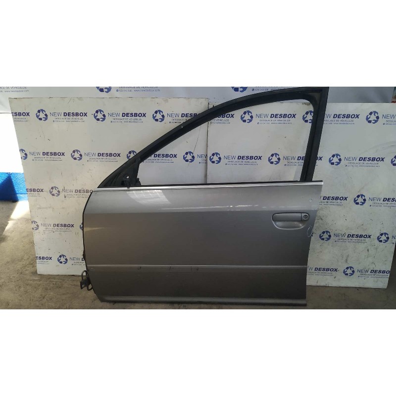 Recambio de puerta delantera izquierda para audi a6 berlina (4b2) 2.5 tdi referencia OEM IAM 4B0831051D  